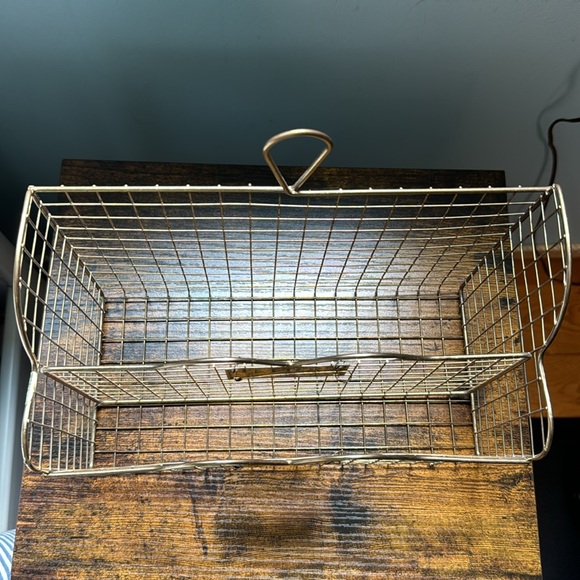 Vintage letters in/letters out mesh wire basket - Picture 2 of 4